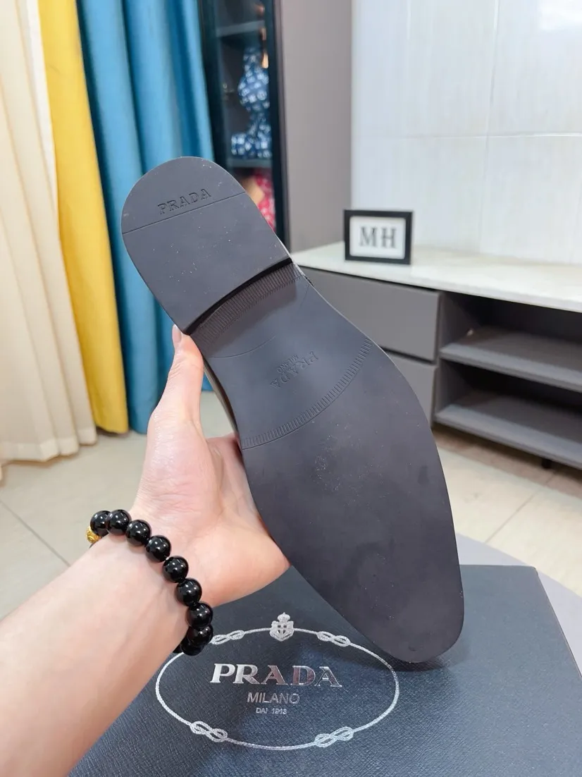 Men's shoes 💰560🌹🌹[Prada leather shoes] Top purchasing agency Original imported Italian custom-made cowhide leather surface, ➕Fully imported water-dyed breathable cowhide lining, original factory special molded sole, super comfortable, size: 38-44